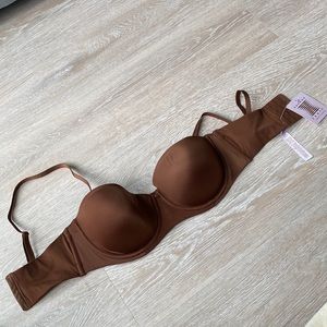 34DD Savage x Fenty Bra